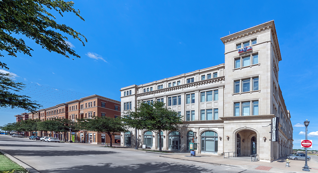 6136 Frisco Square Blvd., Frisco, Texas 75034 Frisco Square Office Space